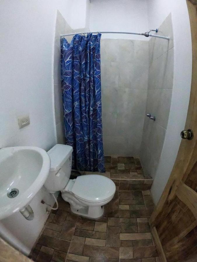 Хостел Iguana Beach House Монтаньита Экстерьер фото